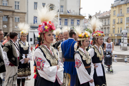 Bugarska: 
Folklorni ansambl ‘Bistrica’ (50. MSF Zagreb, 2016.)