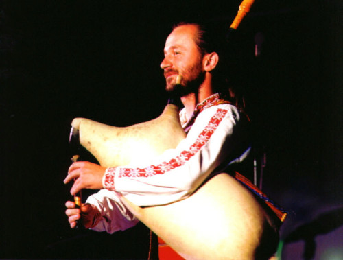 38. Međunarodna smotra folklora Zagreb 2004. godine (razne fotografije)