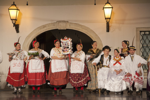 Donja Bebrina, Kulturno-umjetničko društvo ‘Kolo’, (50. MSF Zagreb, 2016.), pozornica Gradec