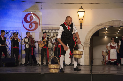 ITALIJA ARAGONA – SICILIJA Associazione culturale „Triscele“ (51. MSF Zagreb, 2017.)
