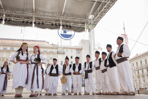 BIH, Guča Gora
 Izvorna folklorna grupa Sloga, (50. MSF Zagreb, 2016.), pozornica Trg bana Jelačića