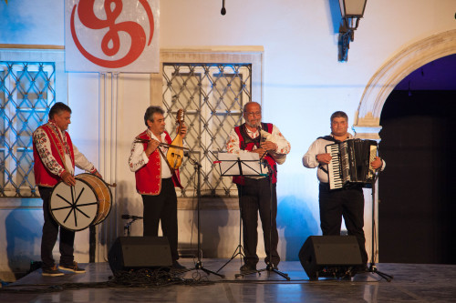 Bugarska na 53. MSF Zagreb (2019.), pozornica - Gradec. IZVORNA FOLKLORNA SKUPINA „DIADO DRAGOI“, Dragoevo